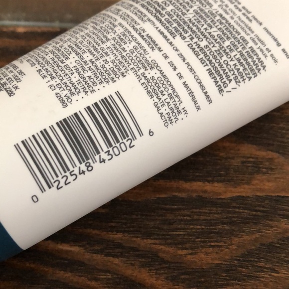 New Lab Series Daily Rescue Gel Cleanser (3.4 oz) - Picture 5 of 6